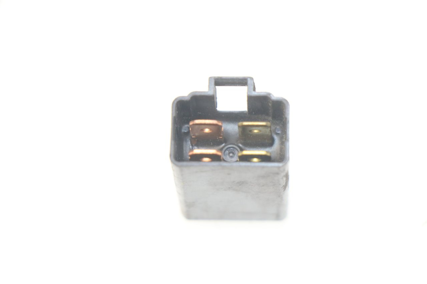 photo de RELé ELéCTRICO SUZUKI BURGMAN 125 (2007 - 2014) - Zoom estado de uso