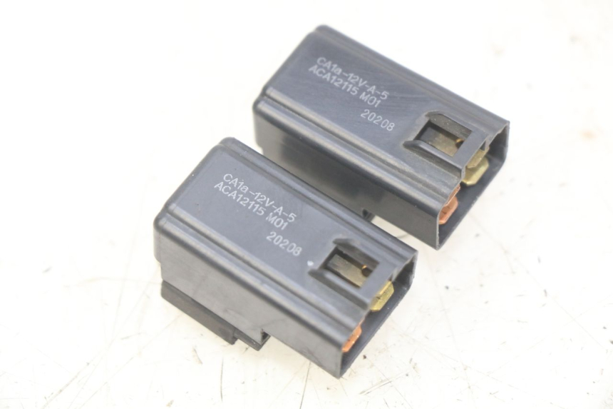 photo de RELÉ ELÉCTRICO SUZUKI BURGMAN 650 (2002 - 2004) - Vista principal