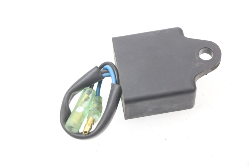 photo de RELÉ ELÉCTRICO YAMAHA BW'S 50 (2004 - 2017) - Detalle de la pieza