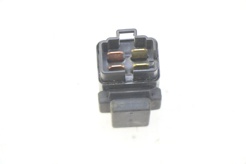 photo de RELÉ ELÉCTRICO YAMAHA BW'S BWS 125 (2010 - 2013) - Detalle de la pieza