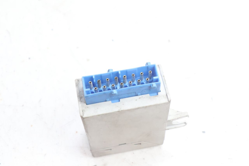photo de RELÉ ELÉCTRICO BMW C1 125 (2000 - 2003) - Zoom estado de uso