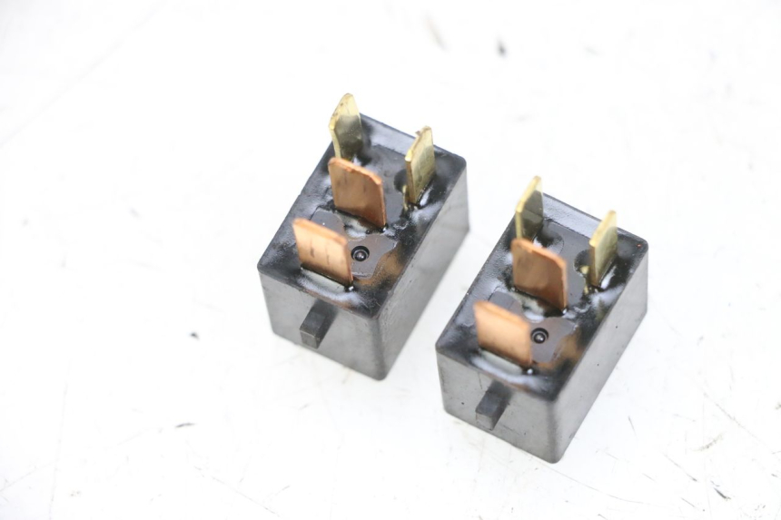 photo de RELE KSR CODE 125 (2018 - 2020) - Detalle de la pieza