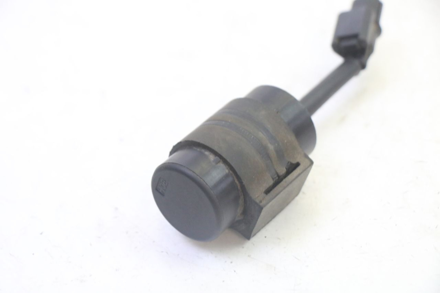 photo de RELÉ ELÉCTRICO SYM CROX 4T 50 (2016 - 2023) - Zoom estado de uso