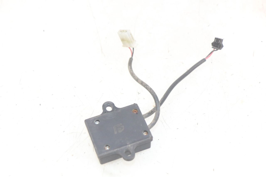 photo de RELÉ ELÉCTRICO EASY WATTS E-OPAI 1 (2019 - 2024) - Zoom estado de uso