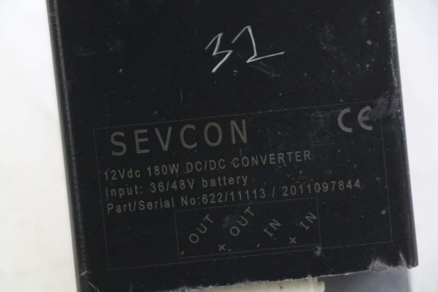 photo de RELÉ ELÉCTRICO PEUGEOT E-VIVACITY 1 (2012 - 2018) - Otra perspectiva