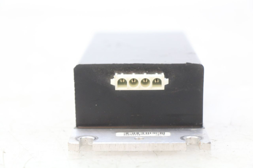 photo de RELÉ ELÉCTRICO PEUGEOT E-VIVACITY 1 (2012 - 2018) - Primer plano técnico