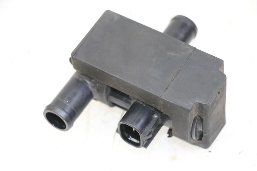 photo de RELE KAWASAKI ER-6 ER6 N 650 (2012 - 2016) - Zoom estado de uso