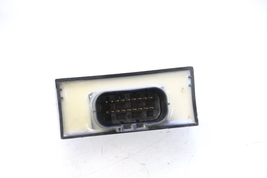 photo de RELÉ ELÉCTRICO JM MOTORS EVOLIS 4T 50 (2018 - 2022) - Primer plano técnico