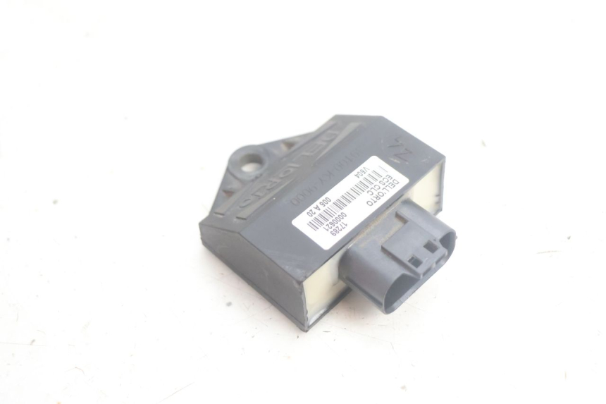 photo de RELÉ ELÉCTRICO JM MOTORS EVOLIS 4T 50 (2018 - 2022) - Zoom estado de uso