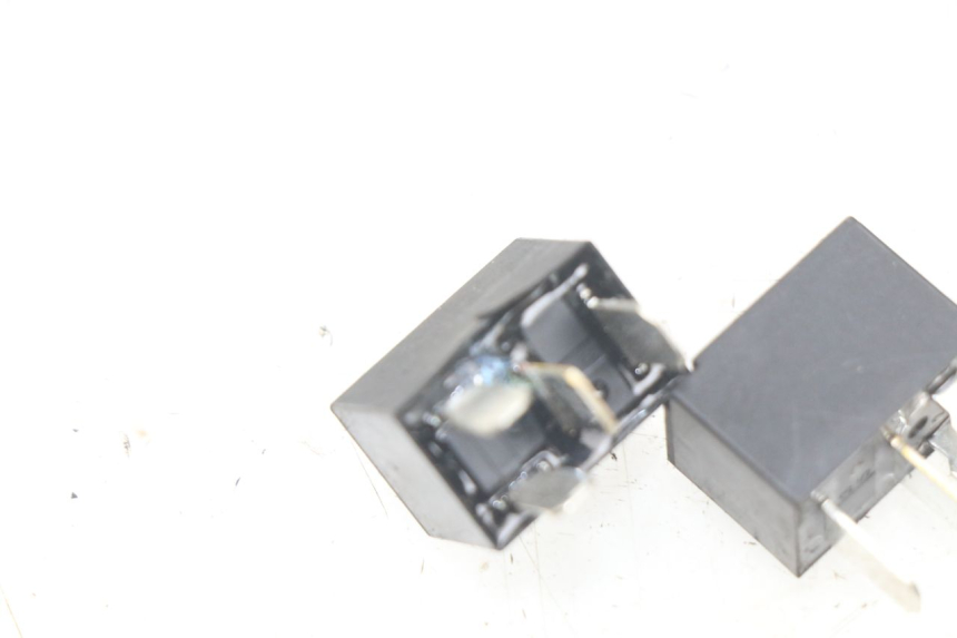 photo de RELE JM MOTORS F45i 4T 50 (2020 - 2023) - Zoom estado de uso