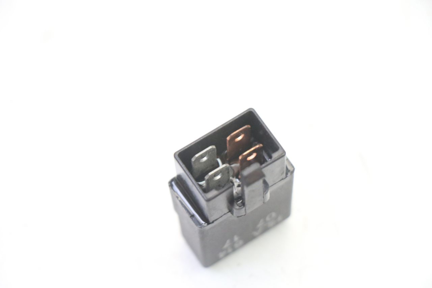 photo de RELÉ ELÉCTRICO SYM FIDDLE 3 III 125 (2014 - 2020) - Zoom estado de uso