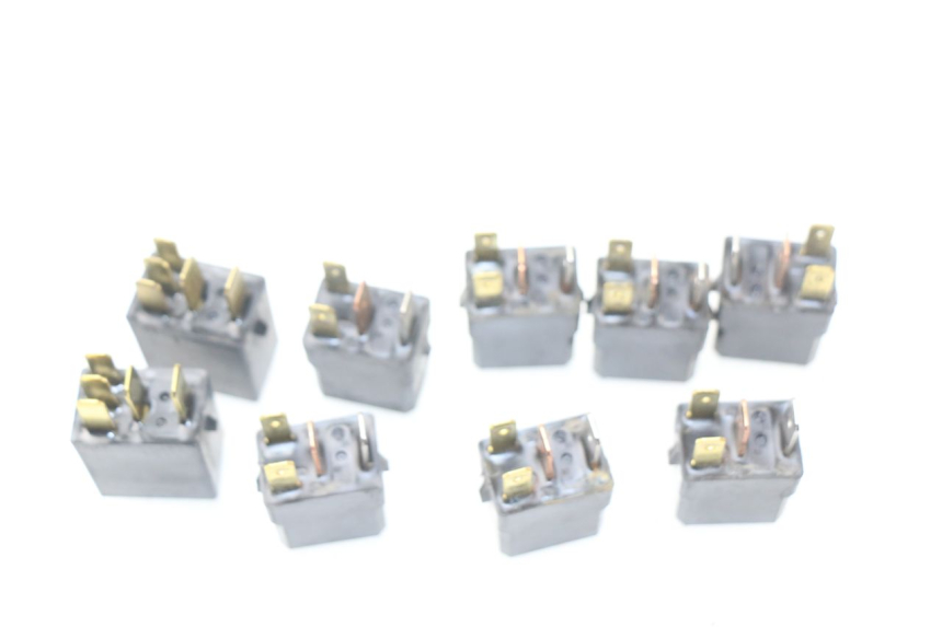 photo de RELÉ ELÉCTRICO YAMAHA FJR ABS 1300 (2006 - 2012) - Detalle de la pieza