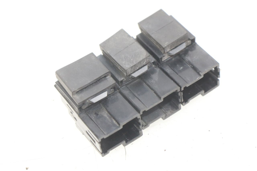 photo de RELÉ ELÉCTRICO YAMAHA FJR ABS 1300 (2016 - 2020) - Zoom estado de uso