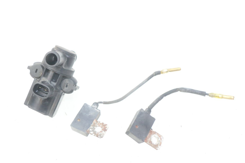 photo de RELÉ ELÉCTRICO YAMAHA FJR ABS 1300 (2016 - 2020) - Otra perspectiva