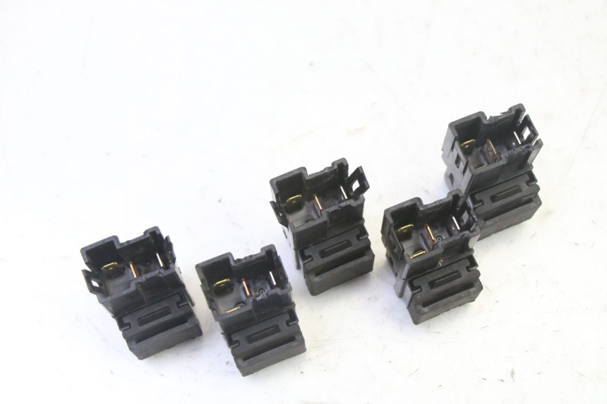 photo de RELÉ ELÉCTRICO YAMAHA FJR ABS 1300 (2006 - 2012) - Detalle de la pieza