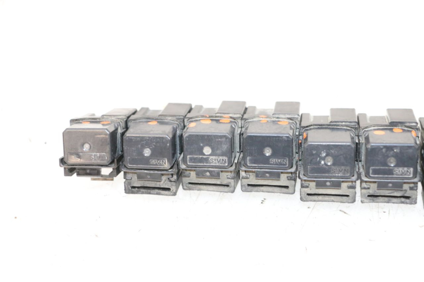 photo de RELÉ ELÉCTRICO YAMAHA FJR ABS 1300 (2006 - 2012) - Otra perspectiva