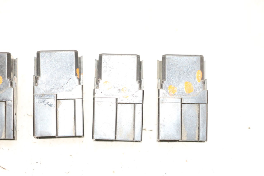 photo de RELÉ ELÉCTRICO YAMAHA FJR ABS 1300 (2006 - 2012) - Estado de la superficie y material