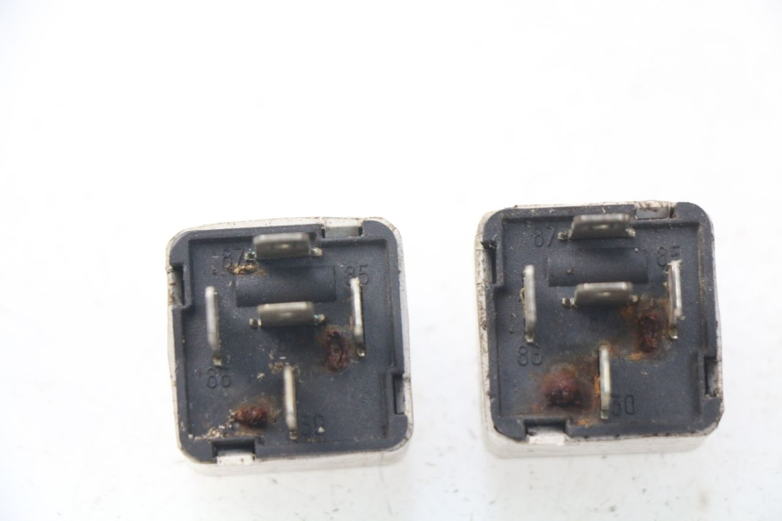 photo de RELE PIAGGIO FLY IE 125 (2012 - 2017) - Detalle de la pieza