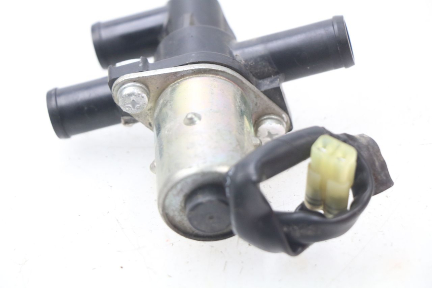 photo de RELE YAMAHA FZ8 800 (2010 - 2016) - Detalle de la pieza