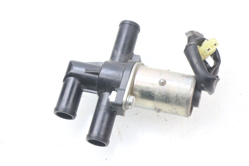 photo de RELE YAMAHA FZ8 800 (2010 - 2016) - Otra perspectiva