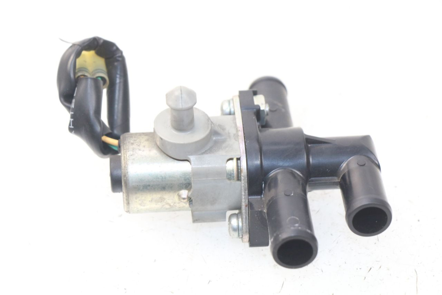 photo de RELE YAMAHA FZ8 800 (2010 - 2016) - Zoom estado de uso