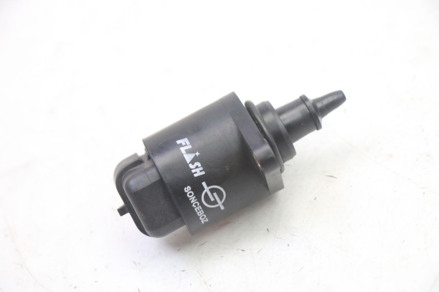 photo de RELE BMW G310 R 310 (2016 - 2020) - Detalle de la pieza