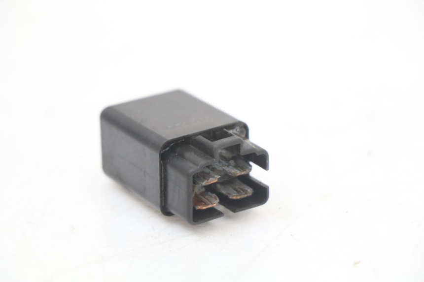 photo de RELE SUZUKI GN 125 (1997 - 2000) - Detalle de la pieza