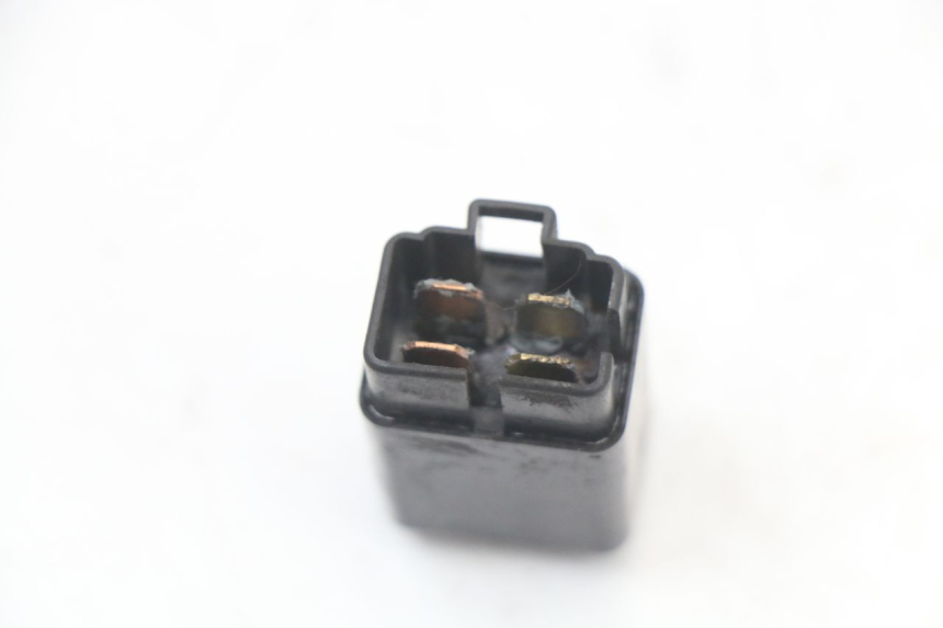 photo de RELE SUZUKI GN 125 (1997 - 2000) - Zoom estado de uso