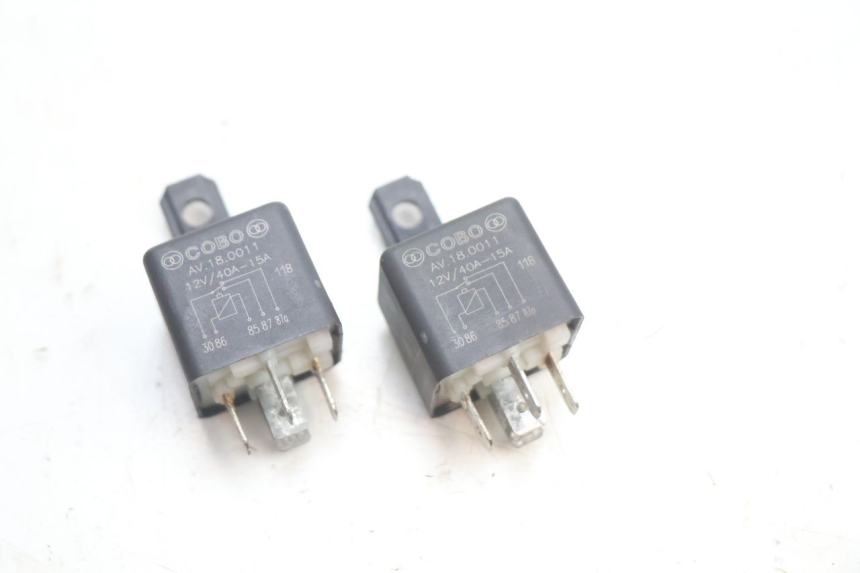 photo de RELÉ ELÉCTRICO GILERA GP 800 (2007 - 2013) - Vista principal