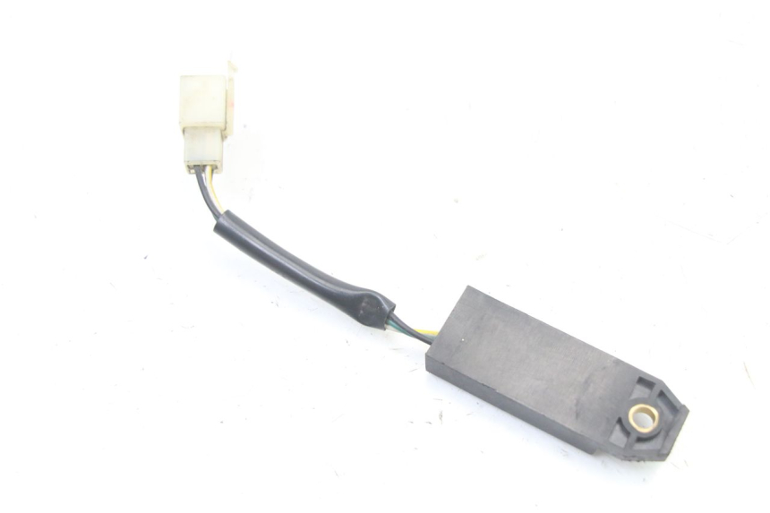 photo de RELE KYMCO GRAND DINK 125 (2008 - 2014) - Zoom estado de uso