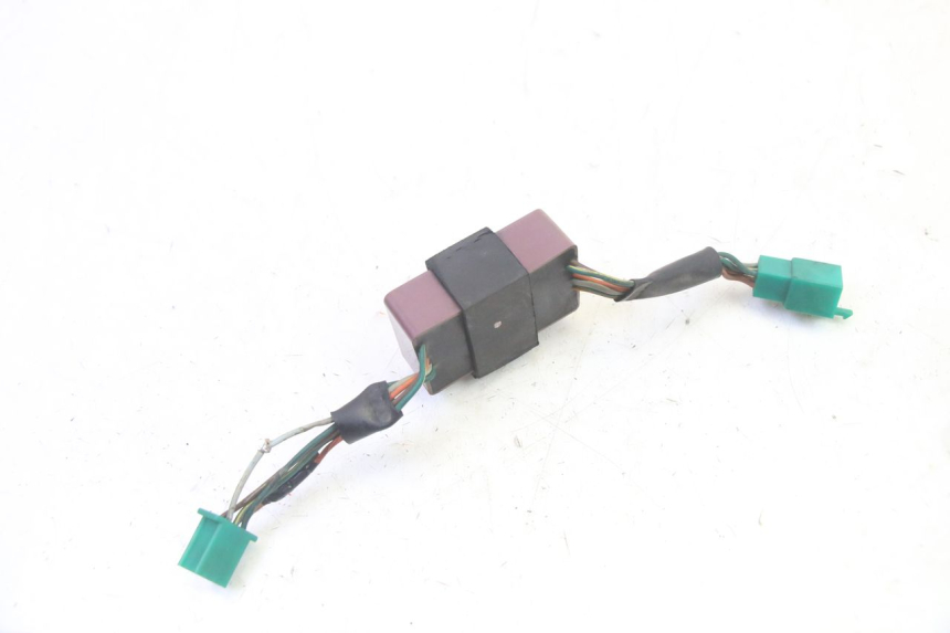 photo de RELE KYMCO GRAND DINK 125 (2002 - 2007) - Primer plano técnico