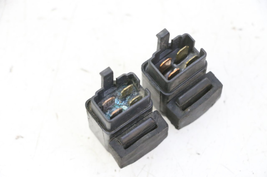 photo de RELE KYMCO GRAND DINK 125 (2002 - 2007) - Zoom estado de uso