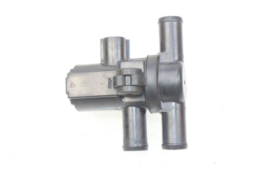 photo de RELE SUZUKI GSX-R GSXR 750 (2011 - 2016) - Detalle de la pieza