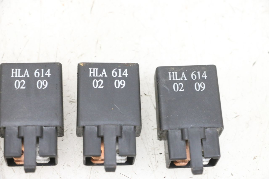 photo de RELE SYM GTS EVO 125 (2009 - 2013) - Otra perspectiva