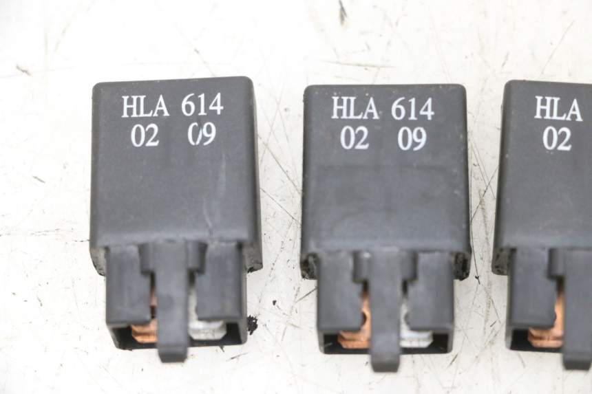 photo de RELE SYM GTS EVO 125 (2009 - 2013) - Primer plano técnico