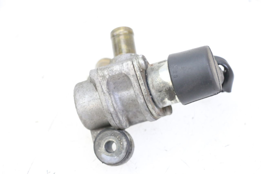 photo de RELÉ ELÉCTRICO HONDA FES S-WING SWING ABS 125 (2007 - 2015) - Otra perspectiva