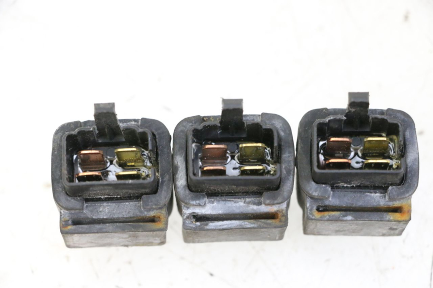 photo de RELE SYM JOYMAX 125 (2010 - 2017) - Otra perspectiva