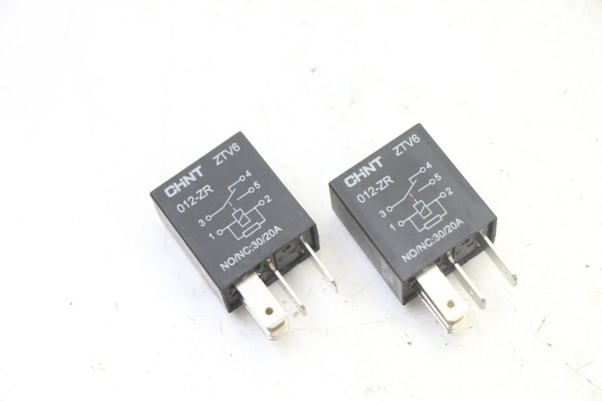 photo de RELÉ ELÉCTRICO PEUGEOT KISBEE 2T 50 (2018 - 2022) - Vista principal