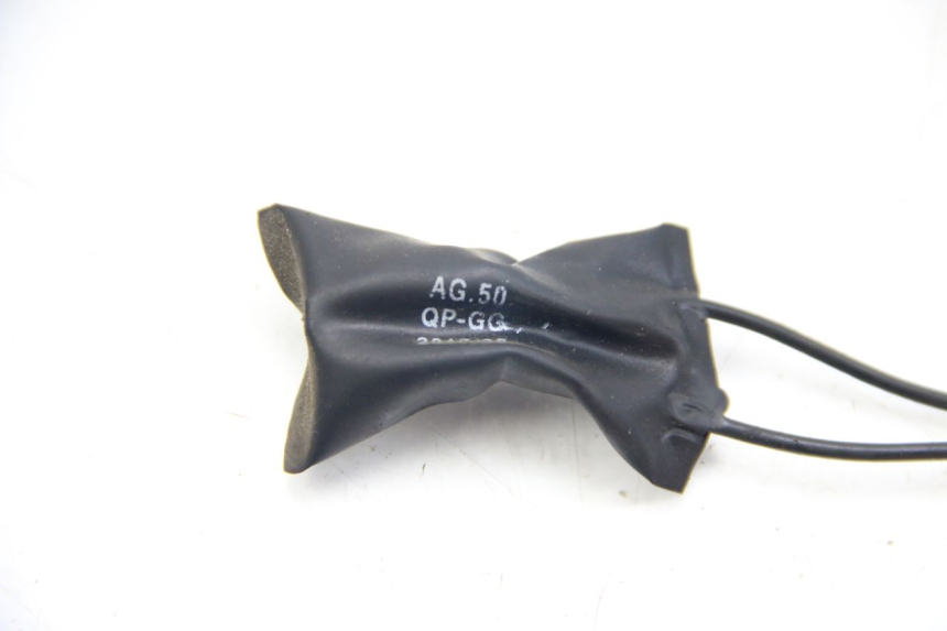 photo de RELÉ ELÉCTRICO PEUGEOT KISBEE 4T 50 (2010 - 2017) - Detalle de la pieza