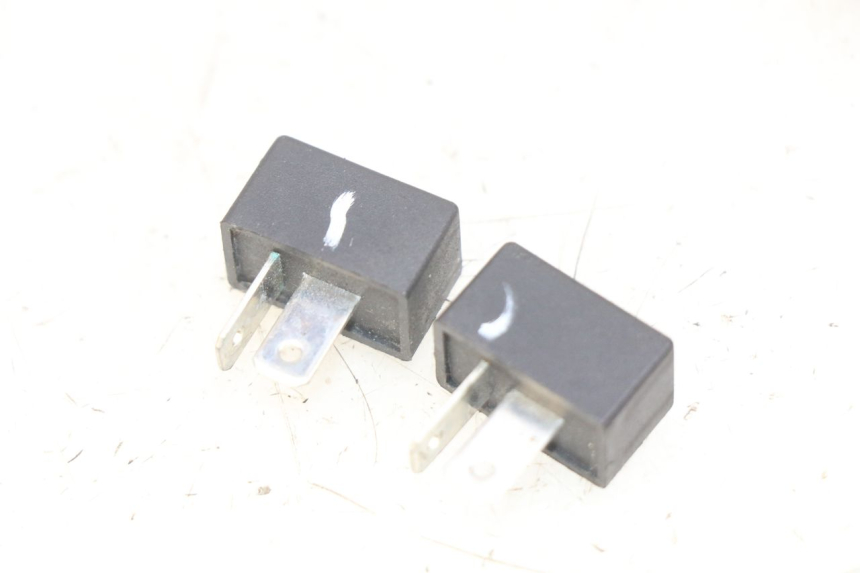 photo de RELé ELéCTRICO PEUGEOT KISBEE 4T 50 (2018 - 2022) - Zoom estado de uso