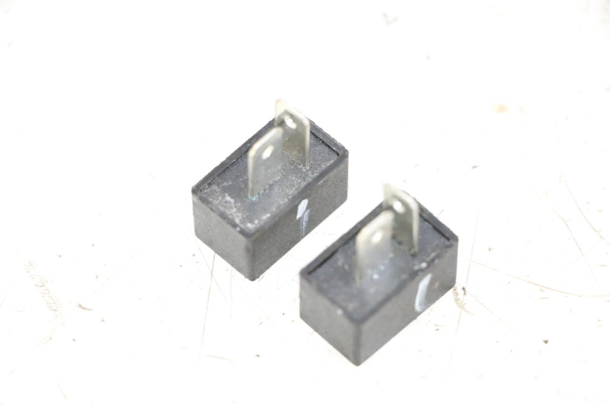 photo de RELé ELéCTRICO PEUGEOT KISBEE 4T 50 (2018 - 2022) - Detalle de la pieza