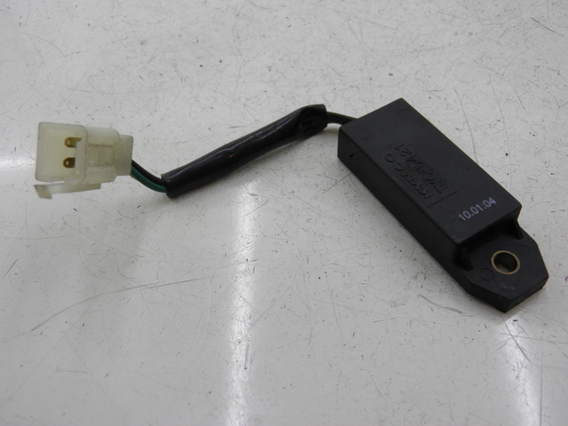 photo de RELE KYMCO QUANNON NAKED 125 (2010) - Zoom estado de uso