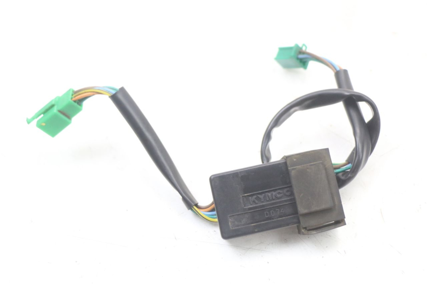 photo de RELÉ ELÉCTRICO KYMCO X-TOWN XTOWN 125 (2016 - 2021) - Detalle de la pieza