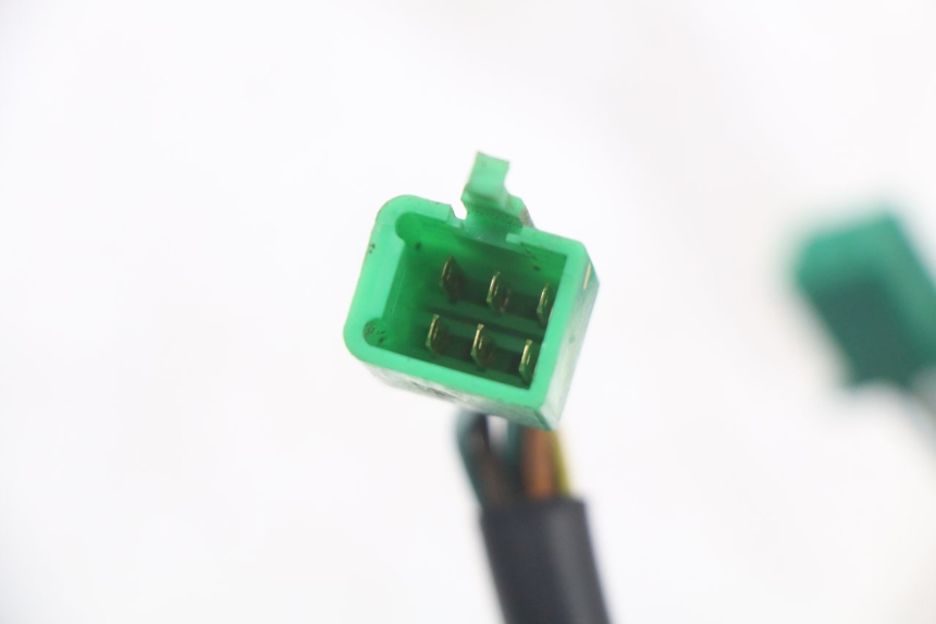 photo de RELÉ ELÉCTRICO KYMCO X-TOWN XTOWN 125 (2016 - 2021) - Detalles de los puntos de fijación