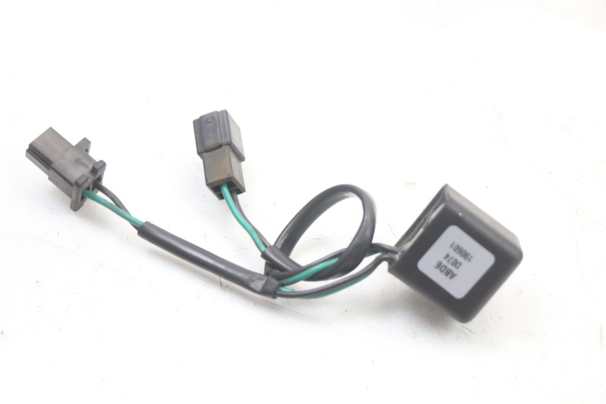 photo de RELÉ ELÉCTRICO KYMCO X-TOWN XTOWN 125 (2016 - 2021) - Zoom estado de uso