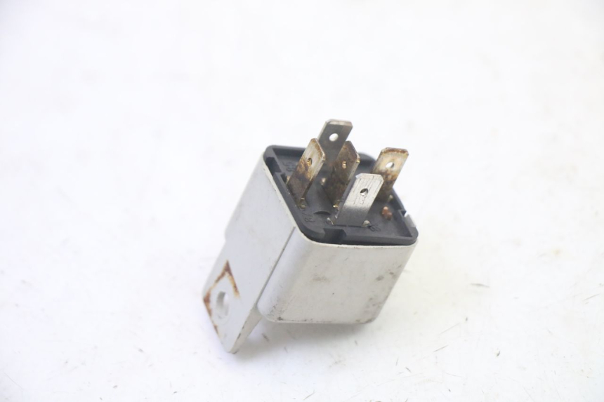 photo de RELE PIAGGIO LIBERTY 125 (1998 - 2008) - Otra perspectiva