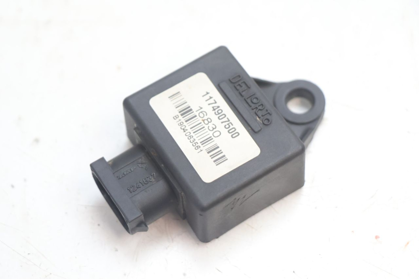 photo de RELE PEUGEOT LUDIX ONE 14P 50 (2004 - 2013) - Vista principal