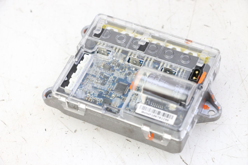 photo de RELAY ELÉCTRICO XIAOMI MI PRO 2 1 - Vista principal