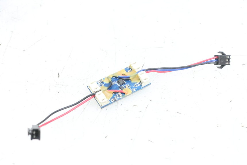 photo de RELE DUALTRON MINI SPECIAL 1 - Zoom estado de uso