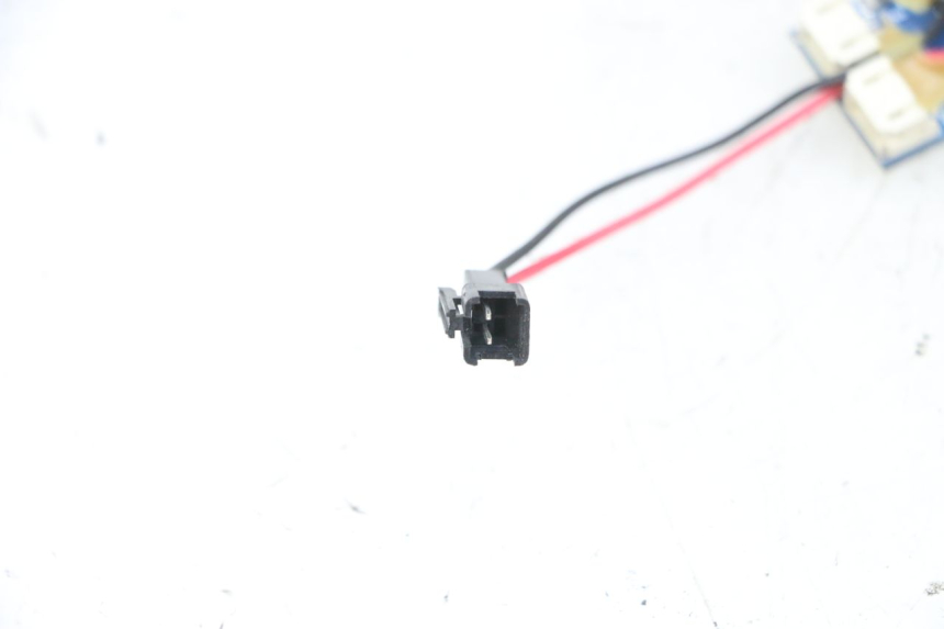 photo de RELE DUALTRON MINI SPECIAL 1 - Primer plano técnico